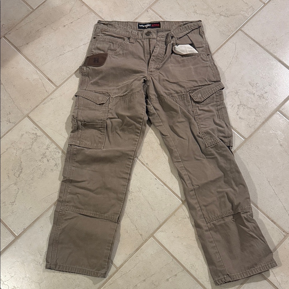 WRANGLER® RIGGS WORKWEAR® RIPSTOP RANGER CARGO PANT